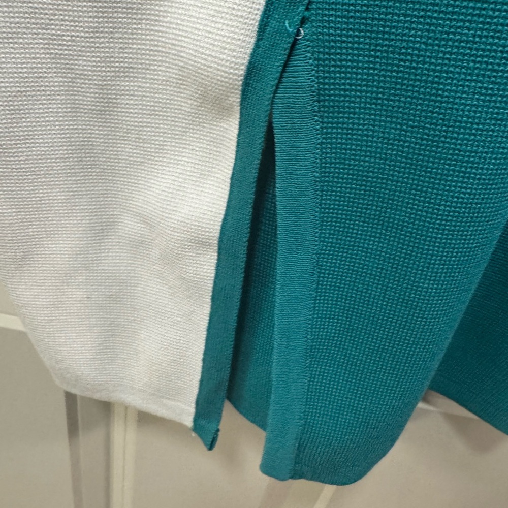 WOW Couture Teal and White Asymmetrical Bodycon Dress - Picture 5 of 6